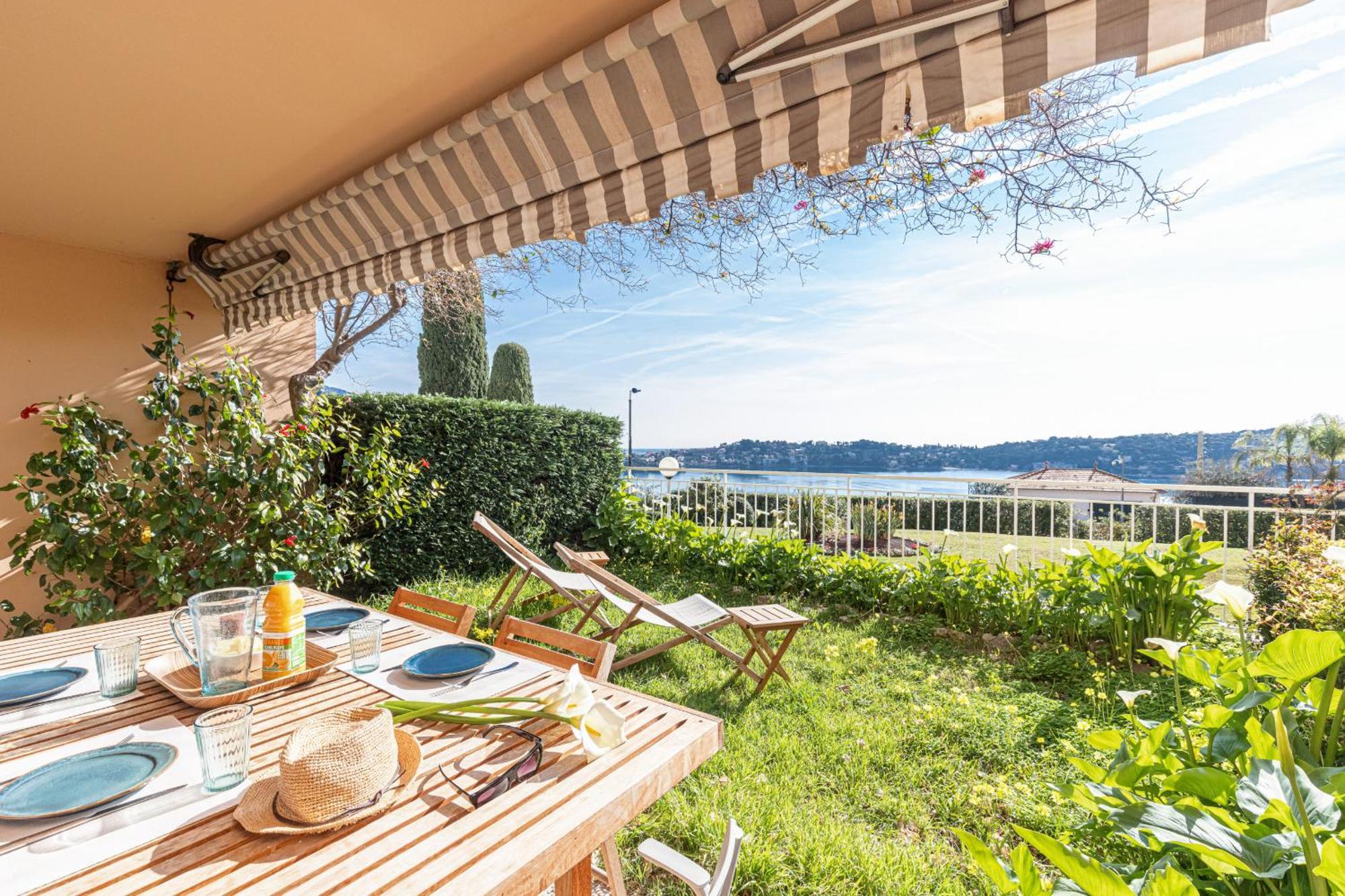 2 Bdr Villefranche-Sur-Mer Sea View Parking And Swimming Pool Экстерьер фото