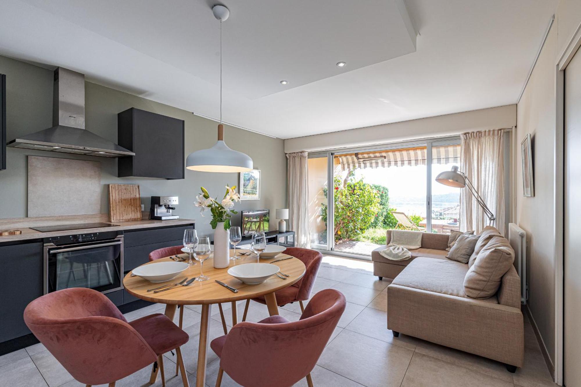 2 Bdr Villefranche-Sur-Mer Sea View Parking And Swimming Pool Экстерьер фото